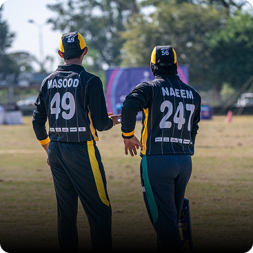 Zalmi and Strikers face off in what promises to be a thrilling encounter.