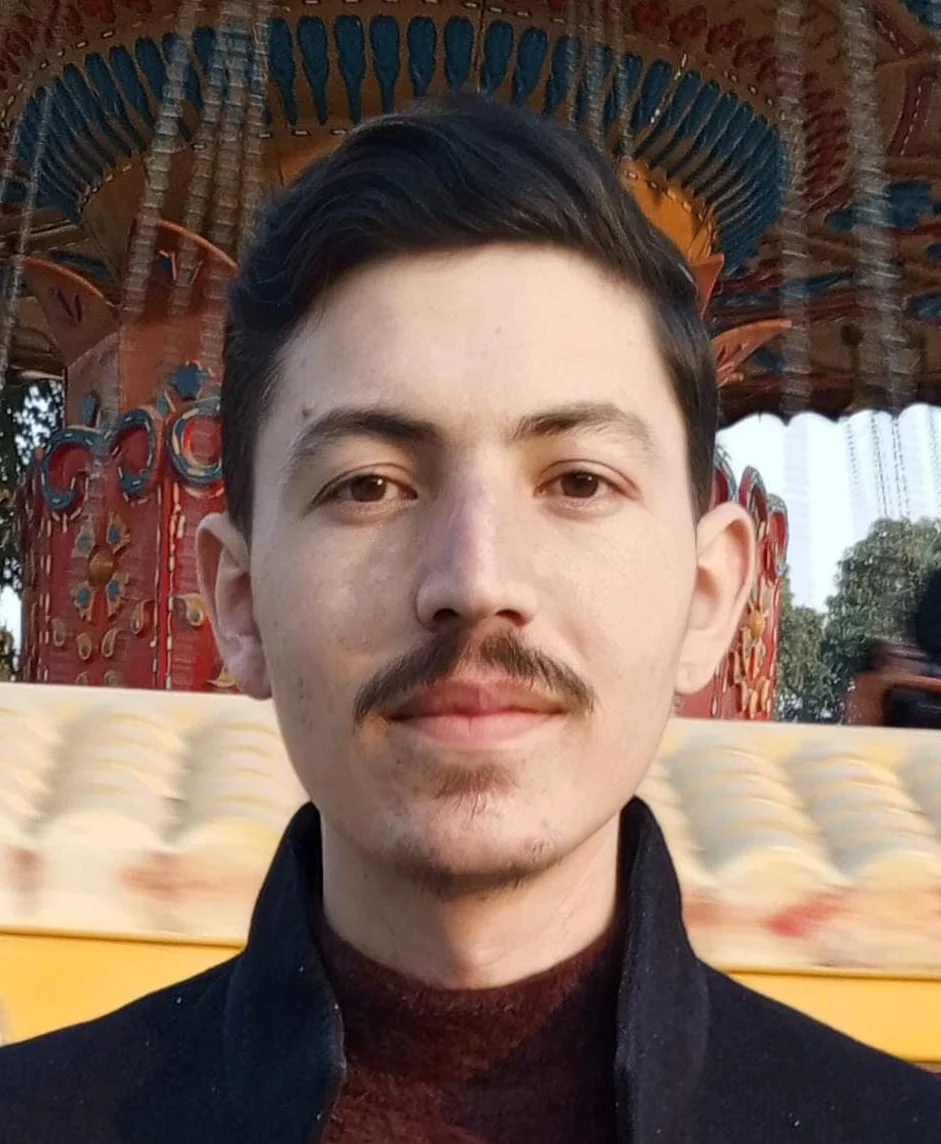 Qamar Adnan